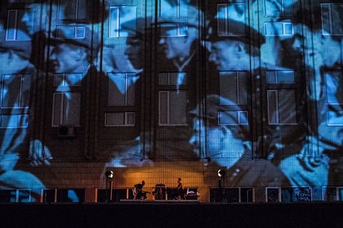 A projection mapping show lights up Film Museum opening night | Screenberry